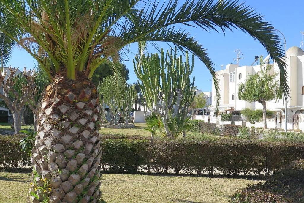 Bungalow In Moorse Stijl El Campello Buitenkant foto