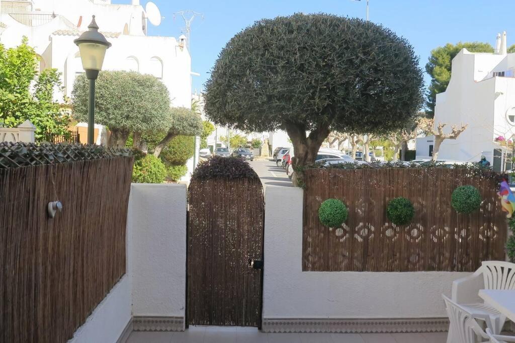 Bungalow In Moorse Stijl El Campello Buitenkant foto