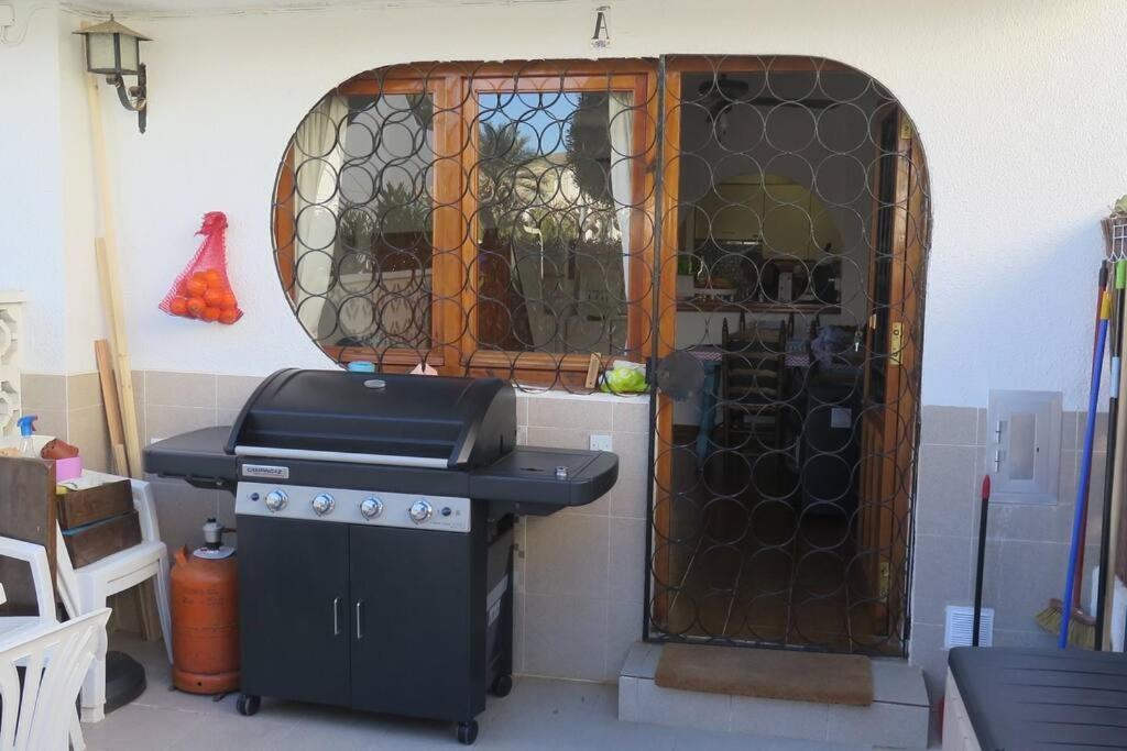 Bungalow In Moorse Stijl El Campello Buitenkant foto