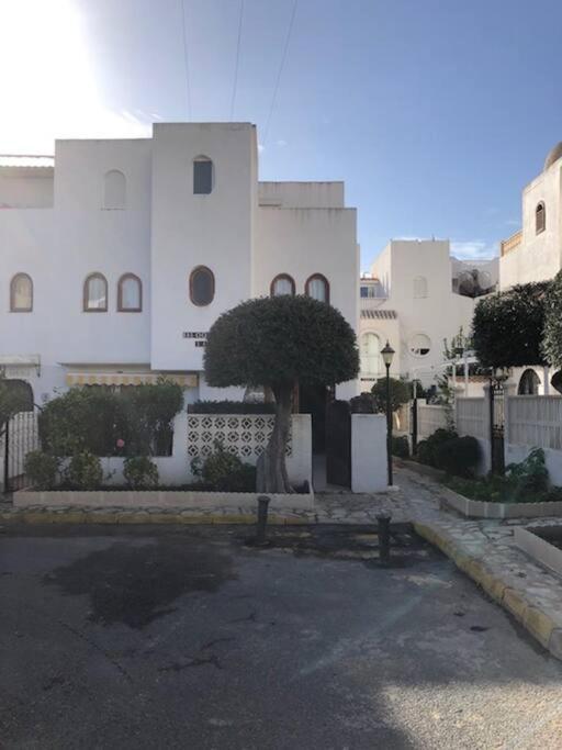 Bungalow In Moorse Stijl El Campello Buitenkant foto